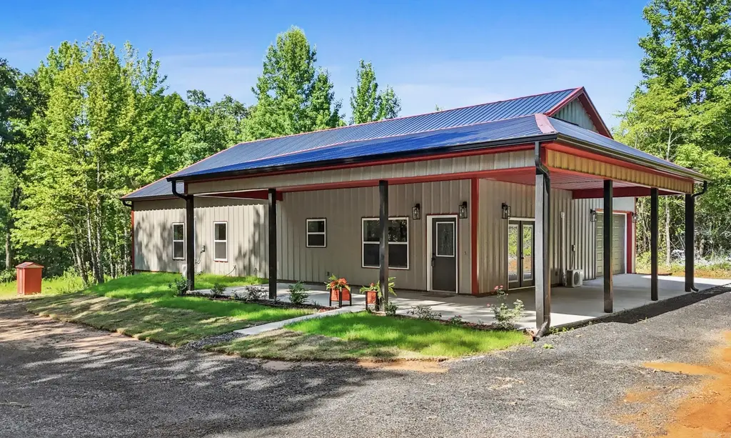 14411 Arnies Valley Road, Cabot