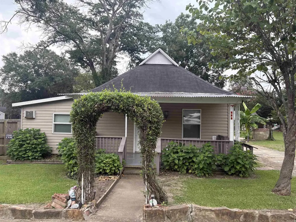 106 Arch Street, Bald Knob
