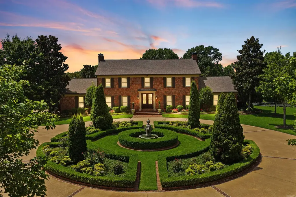 10 Thomas Park Circle, Little Rock