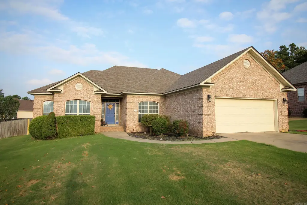 34 Oak Crest Drive, Cabot