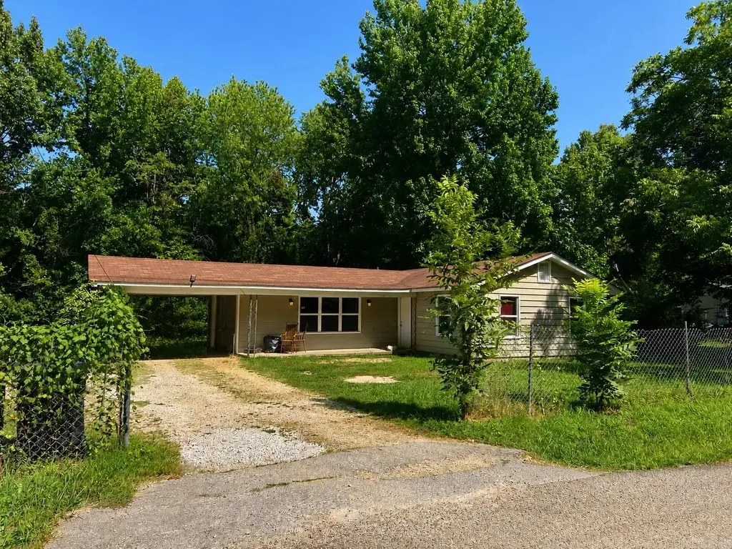900 Warren, Jonesboro