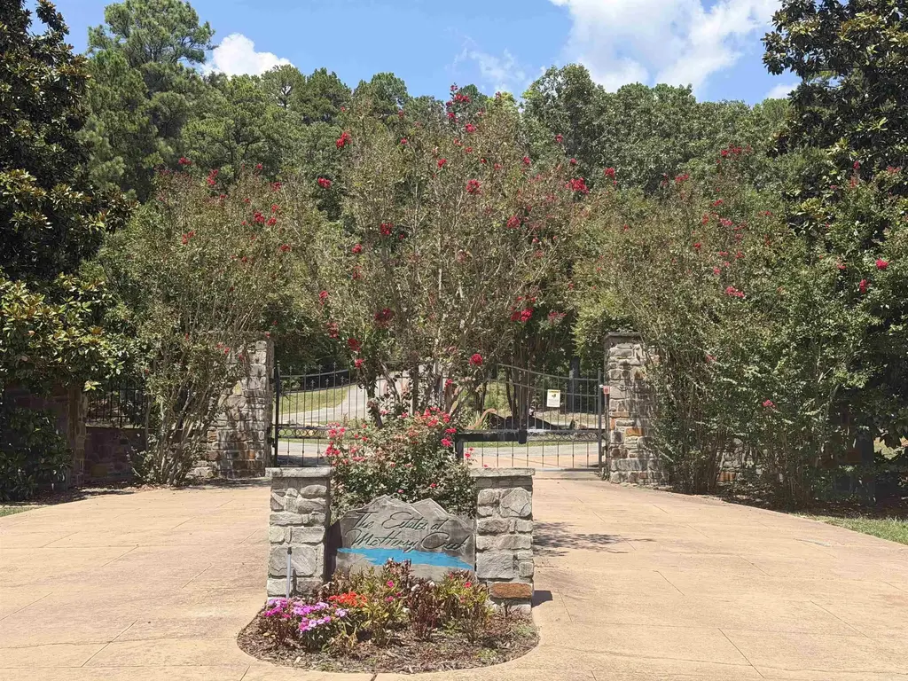 5000 Mchenry Creek Circle, Little Rock