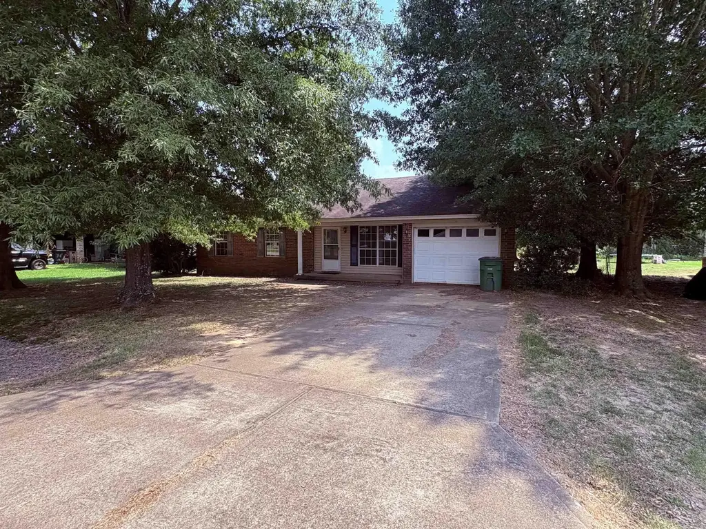 1809 Birchwood Drive, Beebe