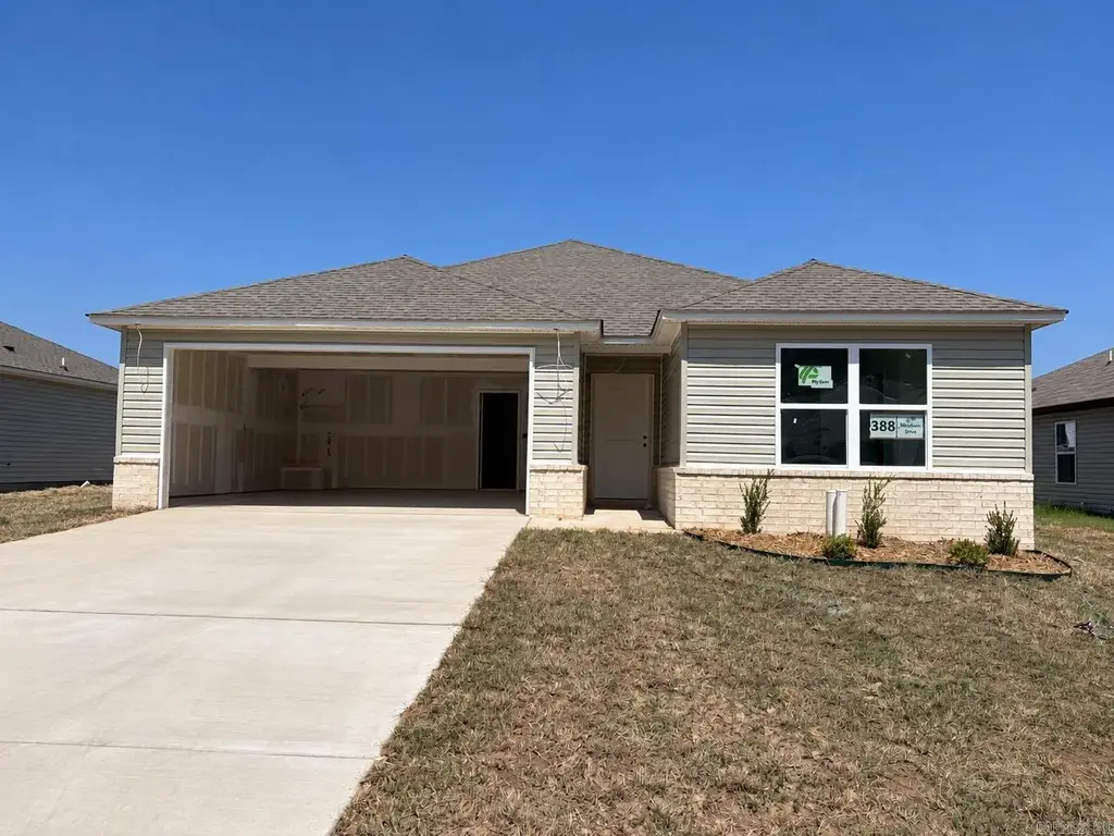 1545 Meadows Drive, Benton