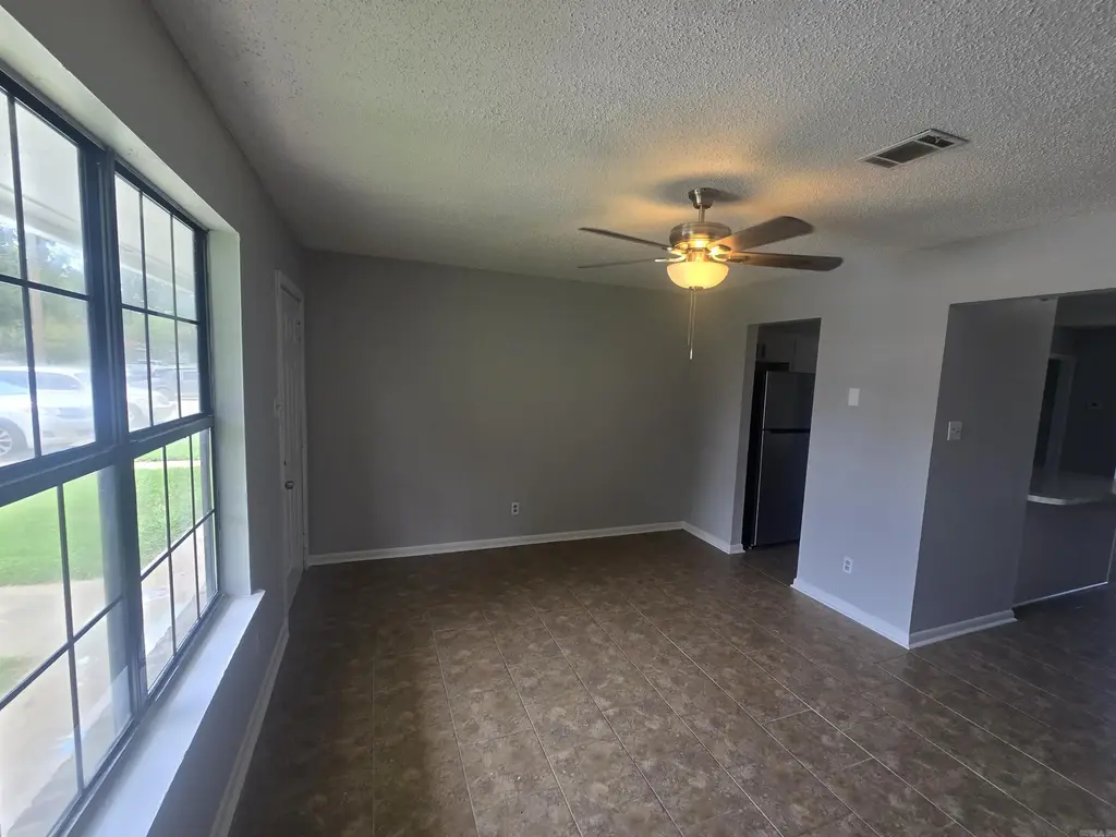 1204 S 1st Street, Cabot