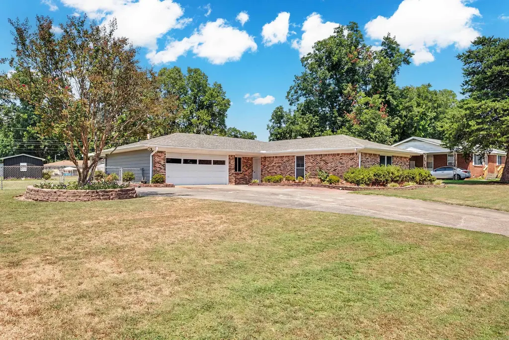 26 Colby Drive, Little Rock
