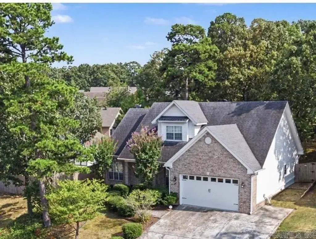 44 W Point, Maumelle