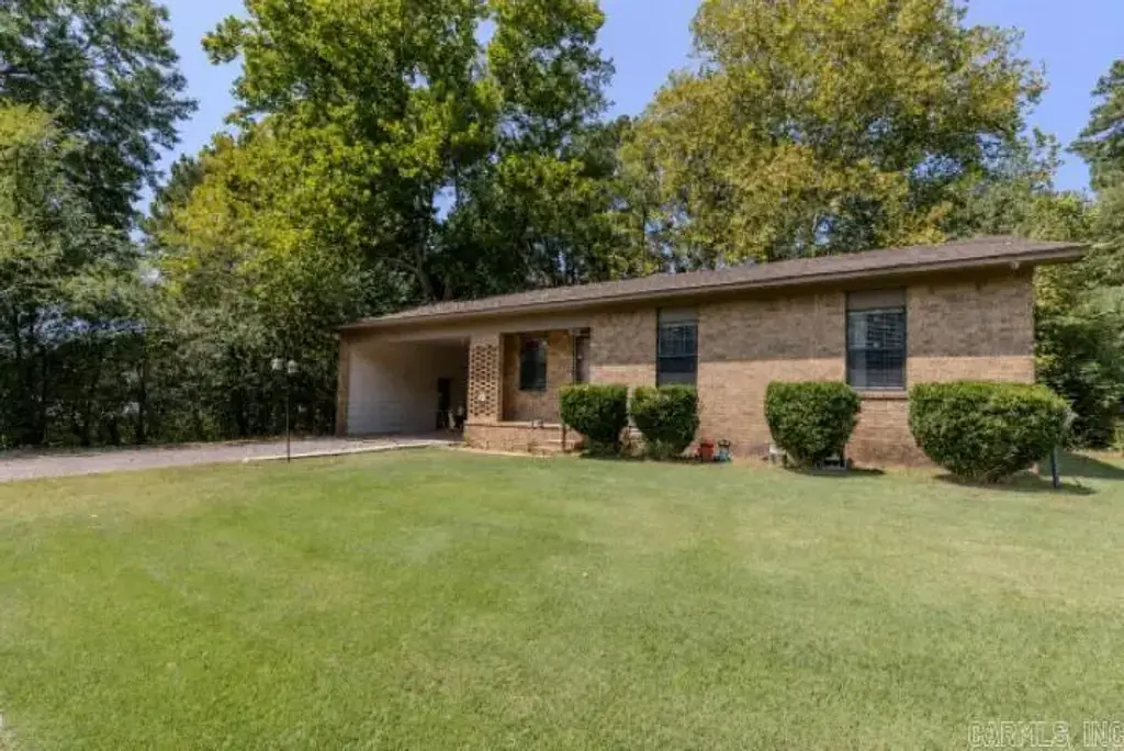 917 Ezell Street, Perryville