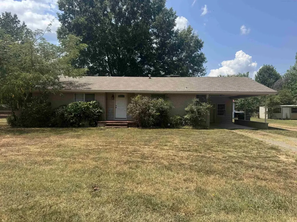 219 Highway 107 N, Enola