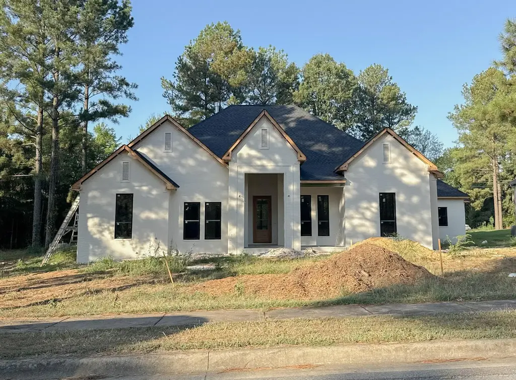 4675 College Avenue, Conway
