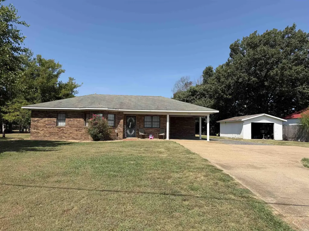 1203 N Charlyne Avenue, Brinkley