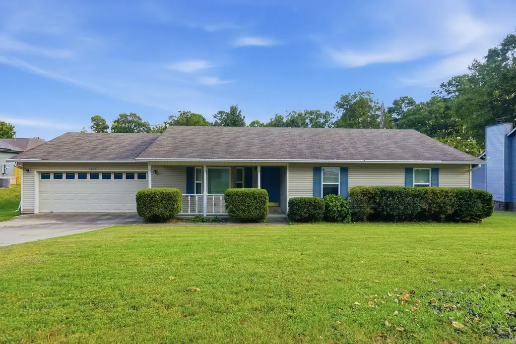 2505 Rolling Brook Drive, Benton