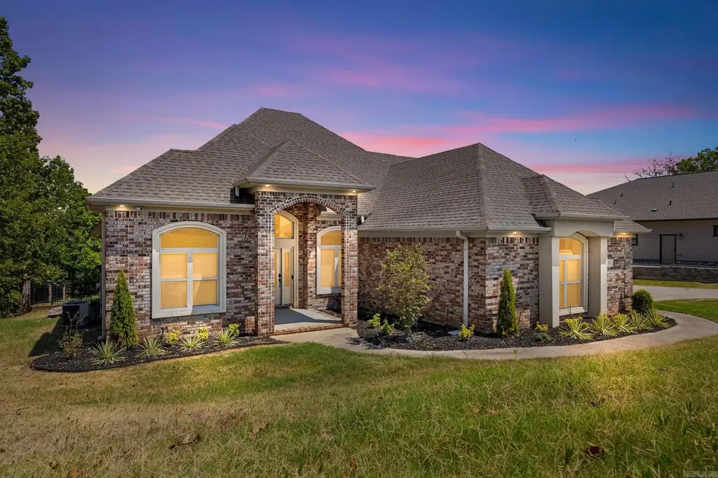 502 Greystone Boulevard, Cabot