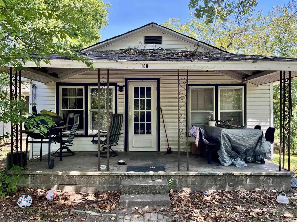 109 Gibbs Street, Hot Springs