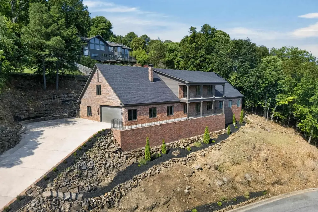 1 Overlook Circle, Little Rock