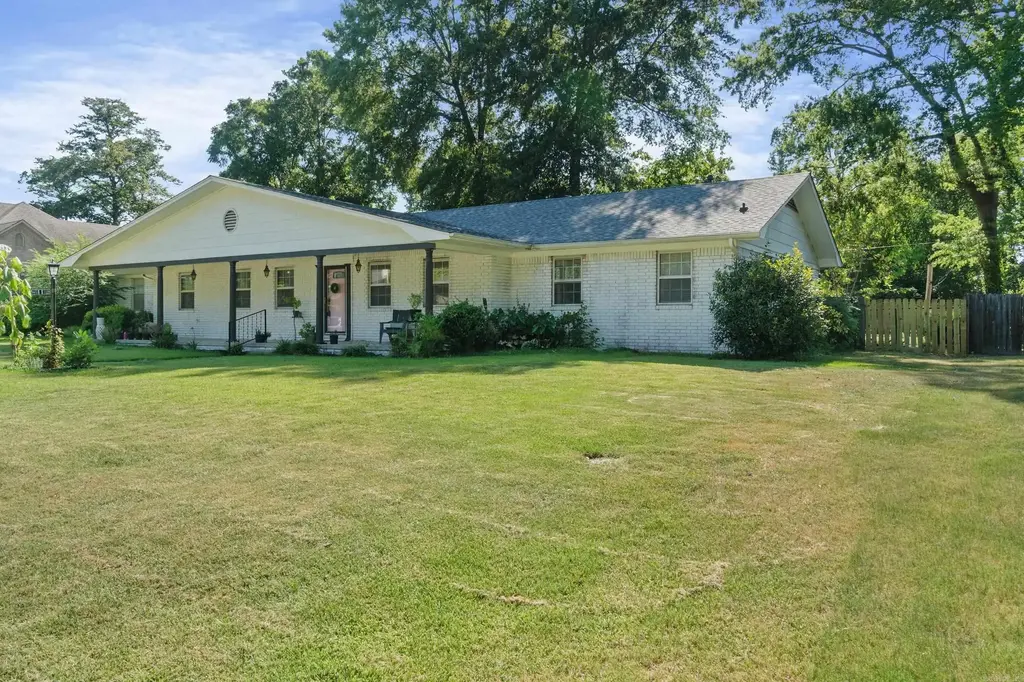 11 Deerwood Dr, Conway