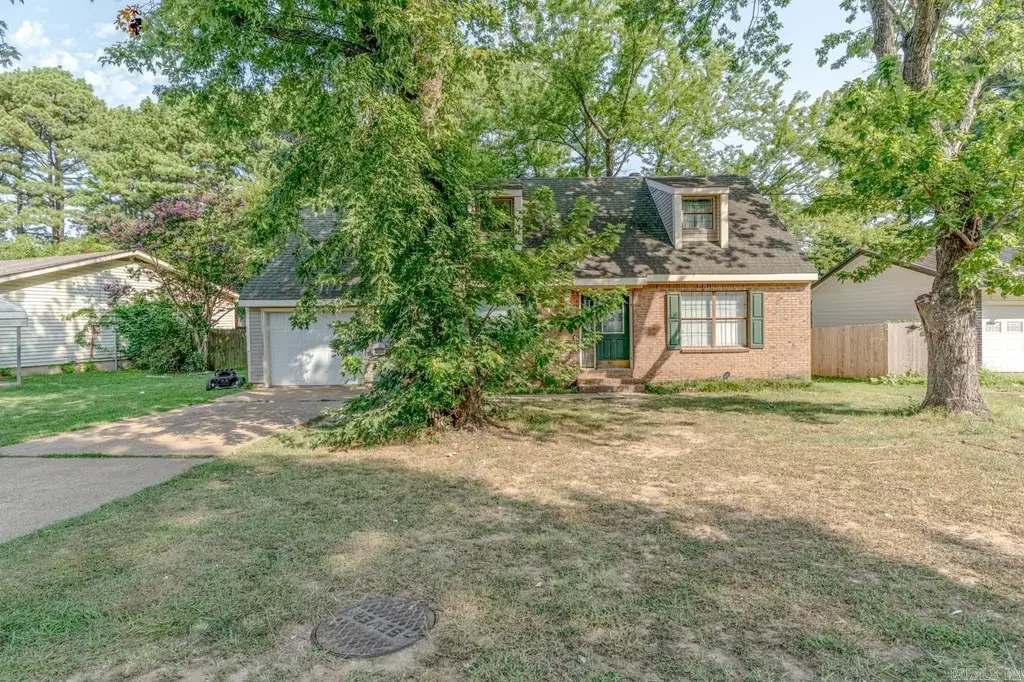 2010 Cenwood Dr, Jonesboro