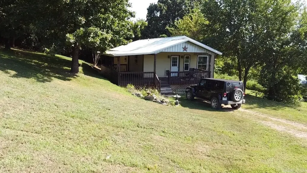 116 Elm Street Street, Lead Hill