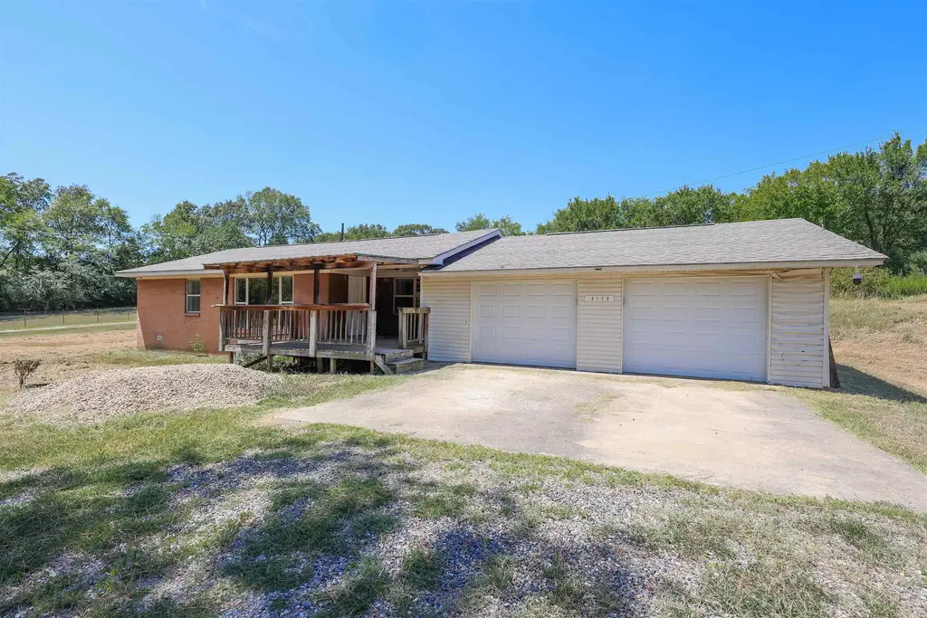 3173 S Hwy 27, Mount Ida