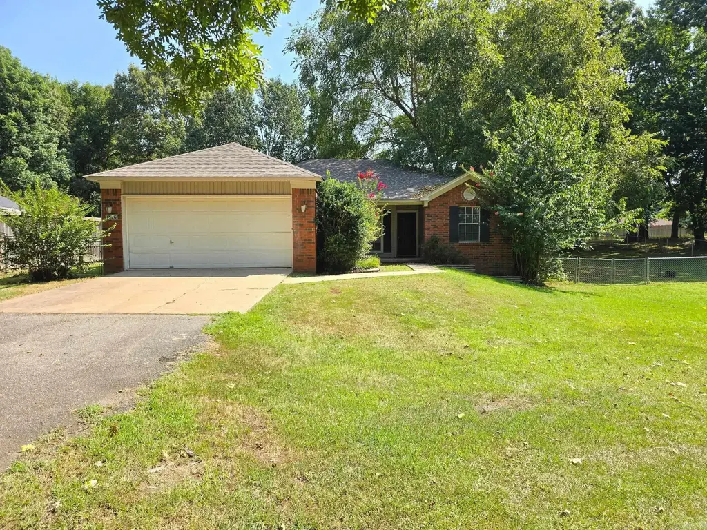 1326 Tijeras Road, Benton