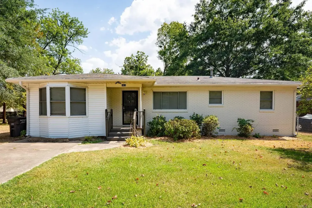 1413 Graham Rd, Jacksonville