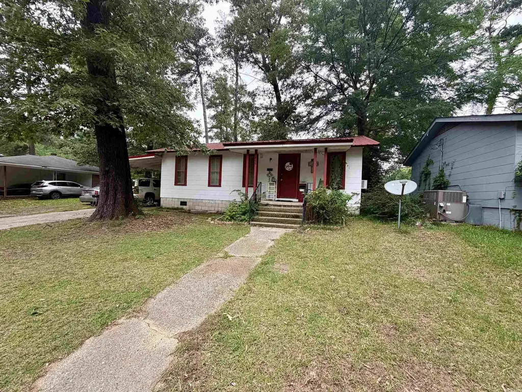 1406 Coy Dumas St, El Dorado