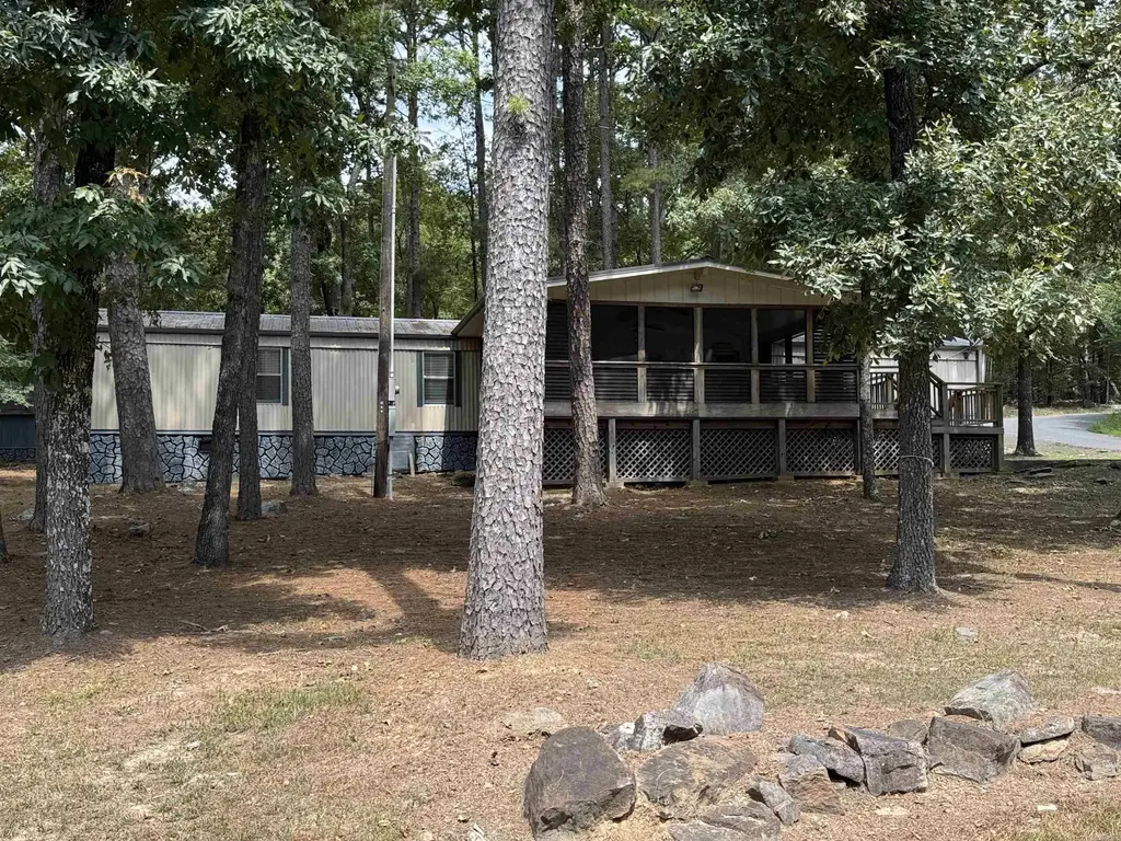 1950 Northshore Drive, Greers Ferry