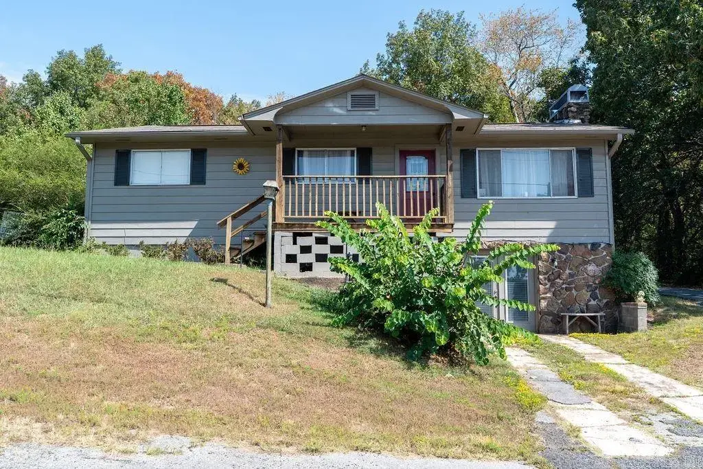 1308 W. Main Street, Heber Springs