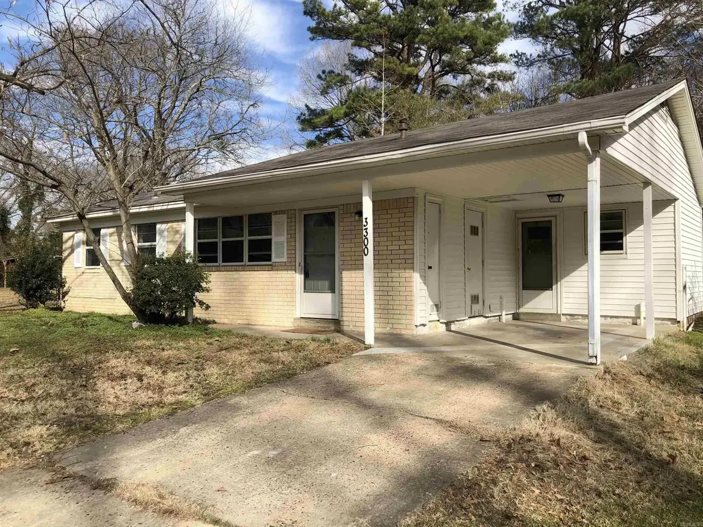 3300 Green Drive, Little Rock