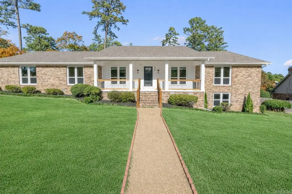 186 Pebble Beach Drive, Little Rock