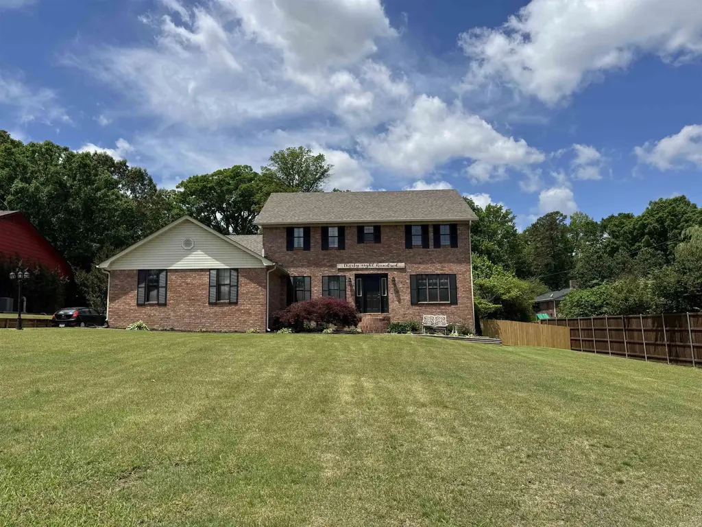 3800 Beaver Circle, Benton