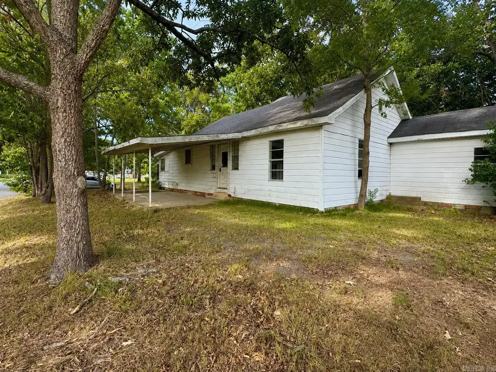 602 N Morgan Street, Hamburg