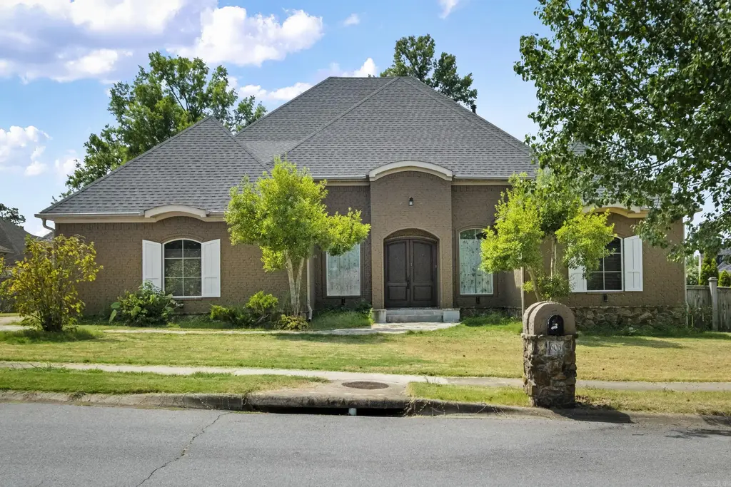 603 Sedgefield Drive, Bryant