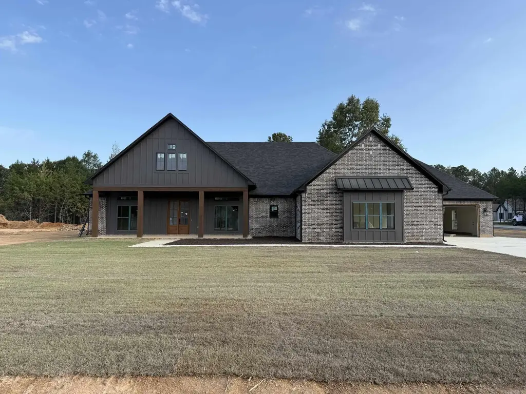 1 Grey Wolf Cove, Greenbrier