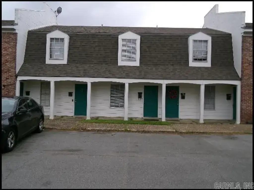 101 Ellis Drive Unit M, Little Rock
