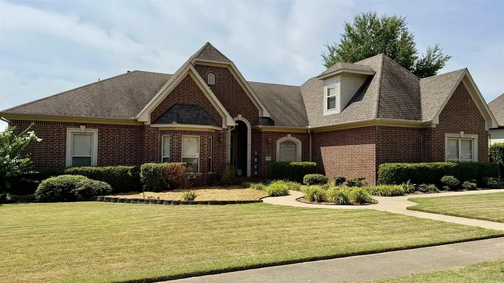 3622 Independence Drive, Bryant