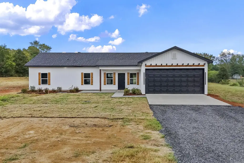 11200 W Centennial Road, Cabot