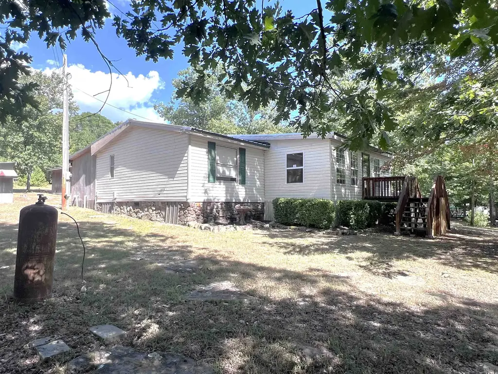 1770 Old Hickory, Shirley