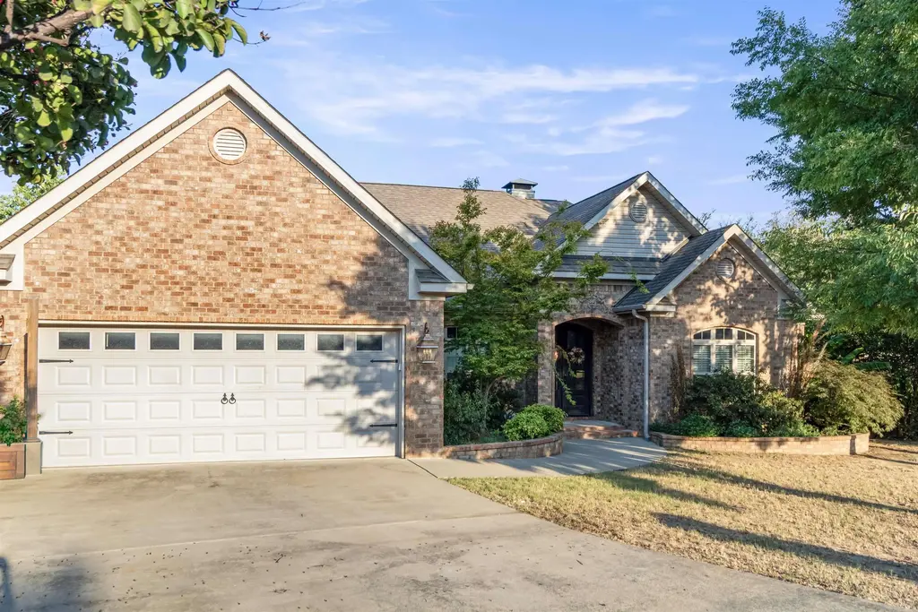 2840 Harmony Cove, Sherwood