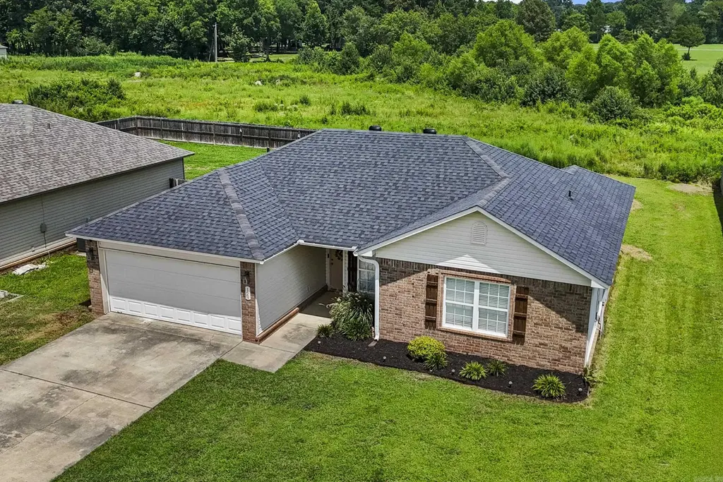 128 Angel Lane, Beebe