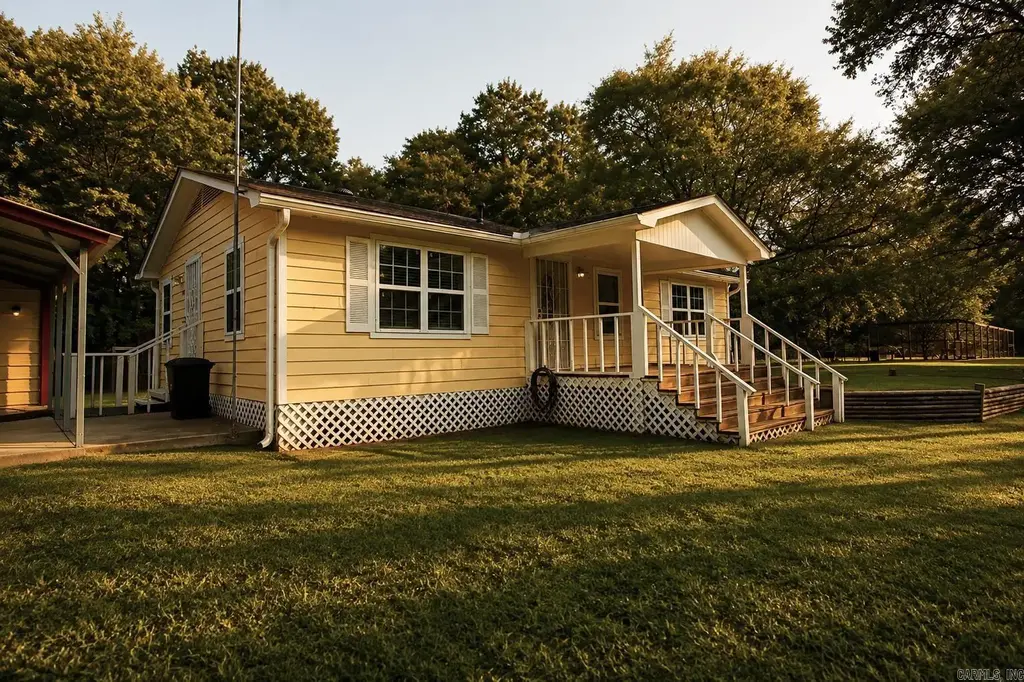 1282 Jenny Road, Rockport