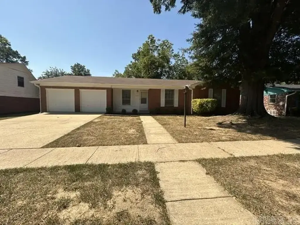 7317 Fairways Drive, Little Rock