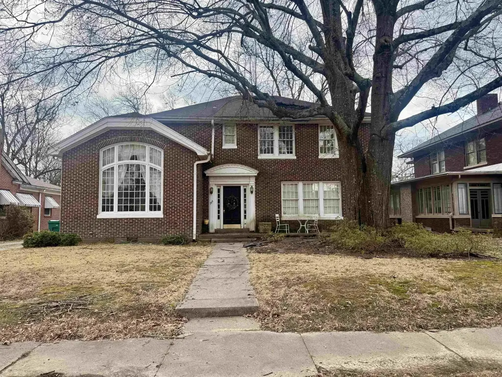 206 Park Pl, Pine Bluff