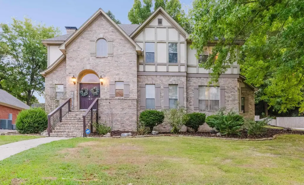 615 Miller Cove, Benton