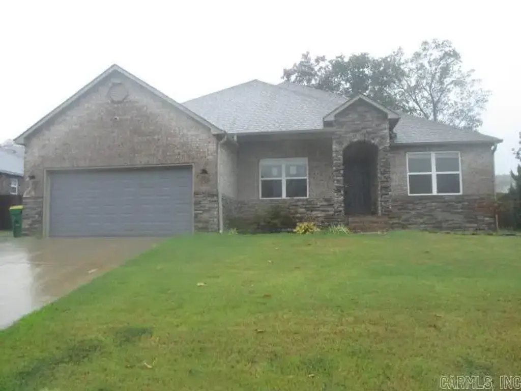 17015 Crooked Oak Dr, Sherwood