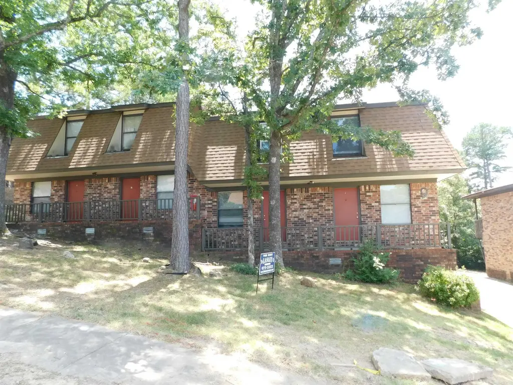 9 Meredith Court, Little Rock