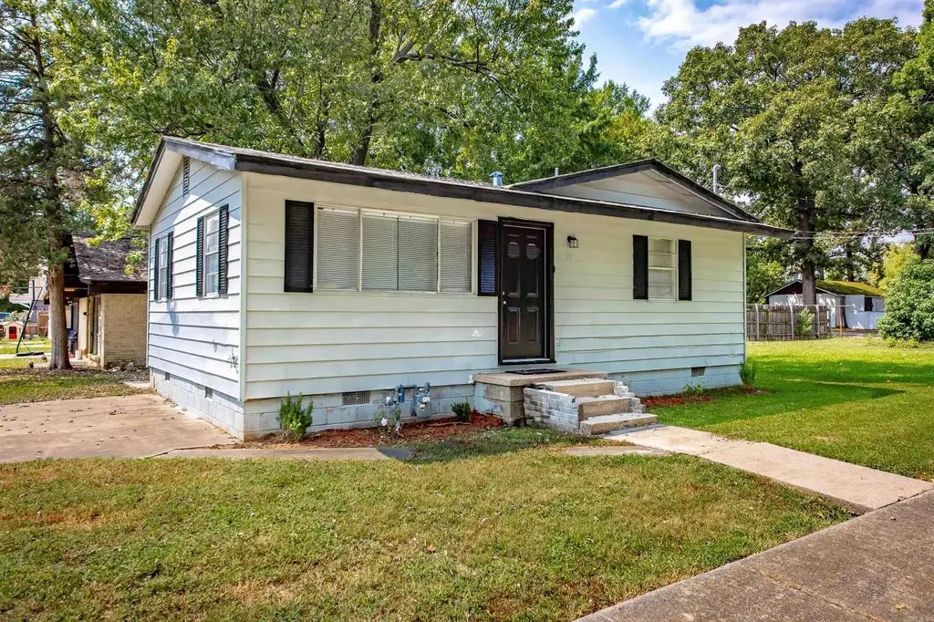 701 W 36th Street, North Little Rock