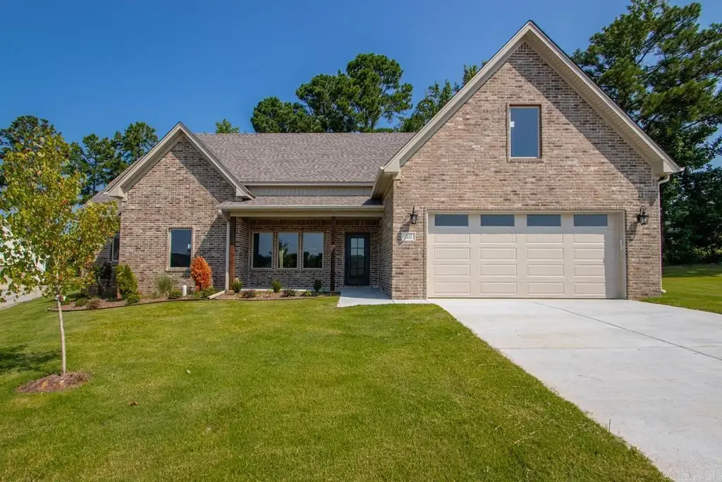 2115 Sable Oaks, Bryant