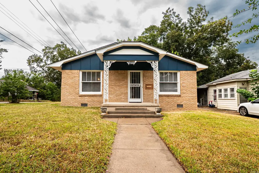700 E Oak St, El Dorado