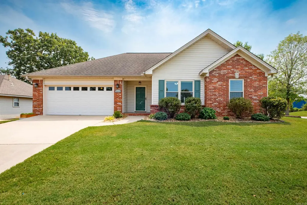 10791 Stoneridge Drive, Sherwood